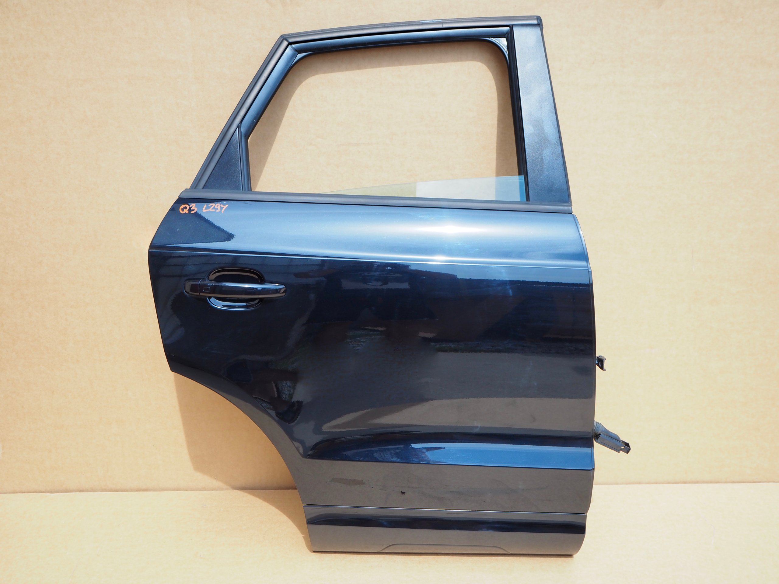 199B7C20B - Дверь задняя правая