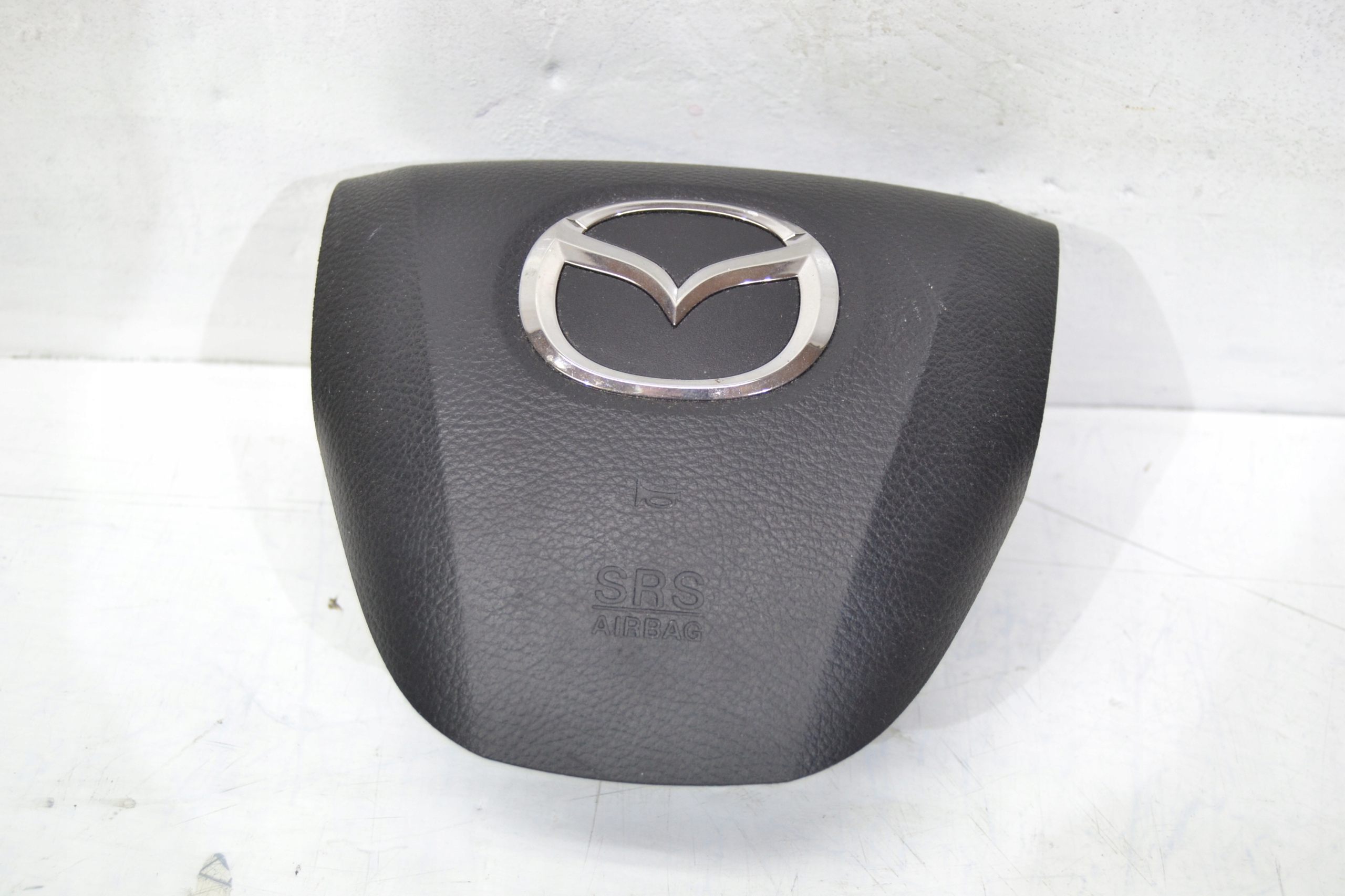 Подушка безопасности мазда 3. Подушки безопасности Мазда 3 BL. Накладка на airbag Mazda 3 BL. Заглушка airbag Мазда. Подушка безопасности Мазда 3 BL двери.