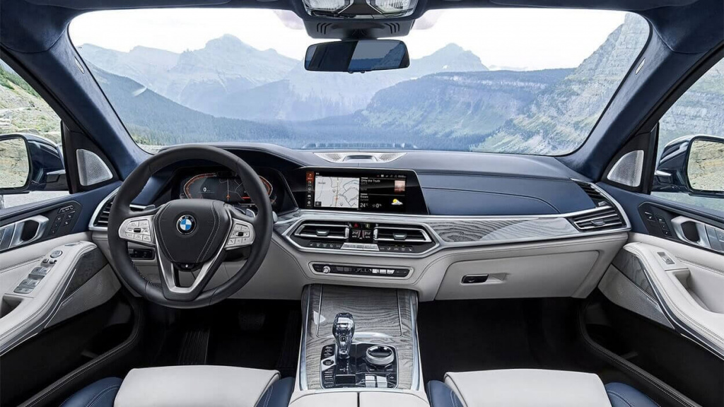 2019-BMW-X7-salon.jpg
