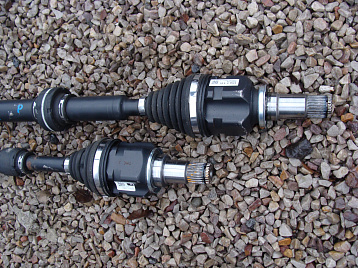 1BF810F19 - Полуось правая Фото 1 1BF810F19 - Полуось правая Фото 1