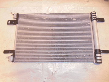 1A618D2C0 - Радиатор кондиционера