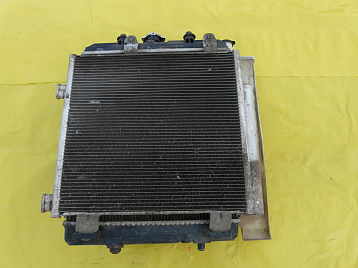1D1C83EFD - Радиатор воды
