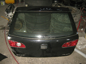 1EDF27013 - Крышка багажника