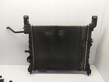 1EDC4F5B9 - Радиатор воды