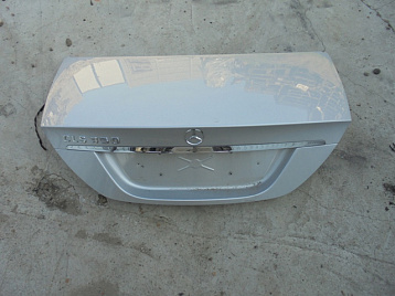 1B51D0389 - Крышка багажника
