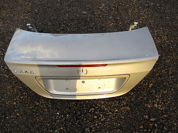 18BC1A20B - Крышка багажника