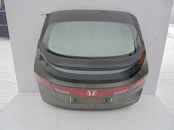 1CF3208C3 - Крышка багажника