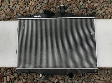 24CEC32E7 - Радиатор воды