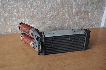 1CE4F31A7 - Радиатор интеркуллера