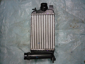 1D0F54589 - Радиатор интеркуллера