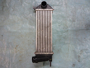 1D1F2DE9B - Радиатор интеркуллера