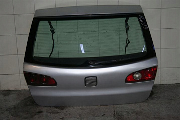 1EBA9D764 - Кришка багажника