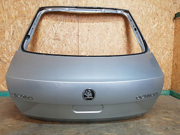 1FCF7200D - Крышка багажника