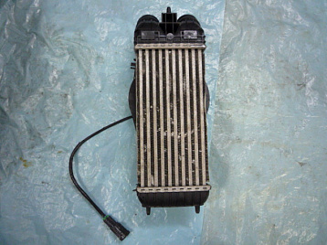 1A497F7C3 - Радиатор интеркуллера Фото 1