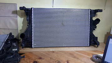 2A425D64A - Радиатор интеркуллера
