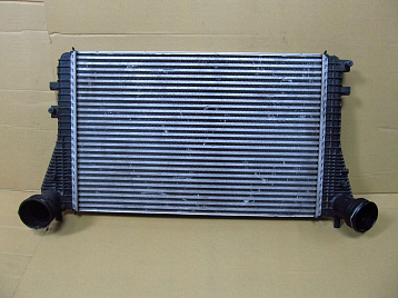 1C9A2E3AA - Радиатор интеркуллера