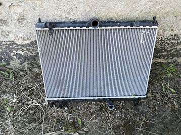 1E7A9DF20 - Радиатор воды