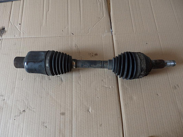 1B8539C4D - Полуось правая 1B8539C4D - Полуось правая