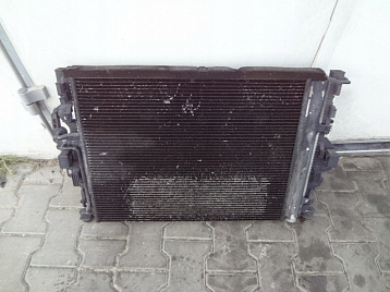 21C716B49 - Радиатор воды Фото 1