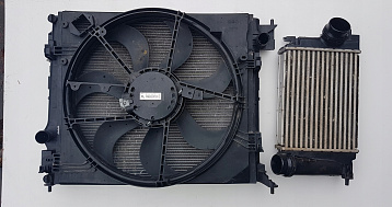 1D69C6DC2 - Радиатор интеркуллера Фото 1
