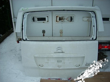 1B2524FD3 - Крышка багажника