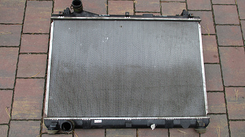 1C30644F6 - Радиатор воды