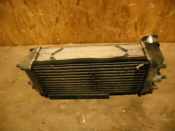2A2B00C0F - Радиатор интеркуллера Фото 1