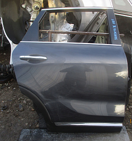 20A2CE115 - Двері задні права